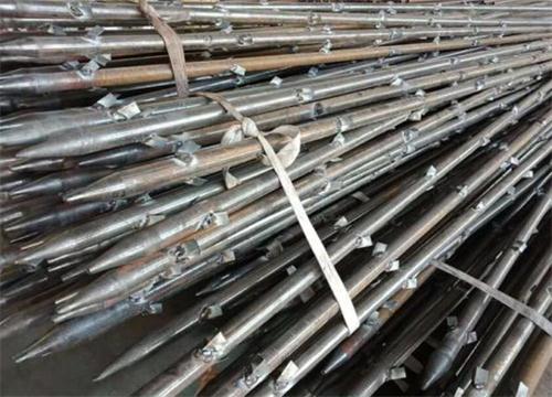 湘桥管棚钢花管加工